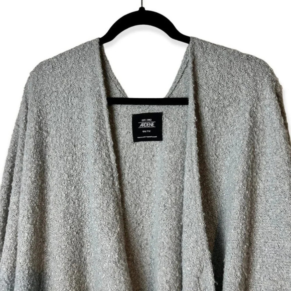 Ardene Grey Super Soft Ruana w Tassels - Picture 3 of 5